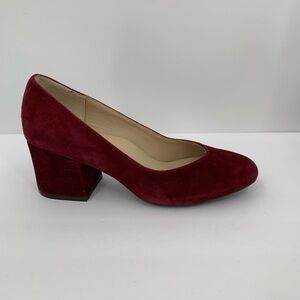 Bettye Muller burgundy wine suede chunky heel shoe women pump new 9.5
